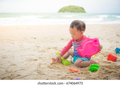 Boy Playing On Beach Stock Photo 674064973 | Shutterstock