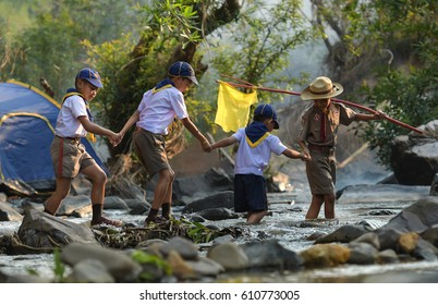 Boy Scouts Ameria.