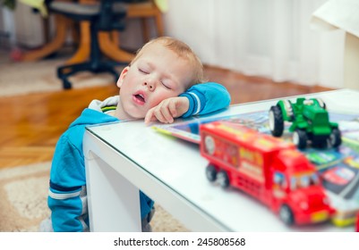 18,104 Sleeping mouth open Images, Stock Photos & Vectors | Shutterstock
