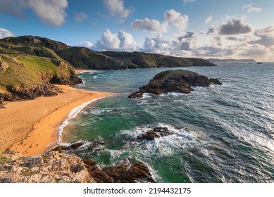 Boyeeghter Bay, Aka Murder Hole Beach, County Donegal, Ireland