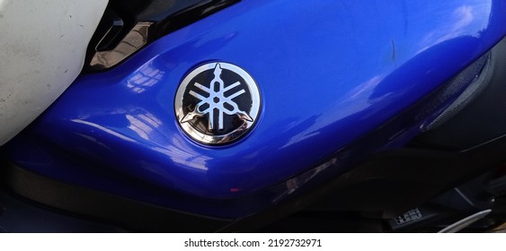 Boyolali, Indonesia, 19 May 2022: Close Up Of The Yamaha Logo On A Blue Background. Yamaha Motor Company Limited Is A Japanese Manufacturer Of Motorcycle.