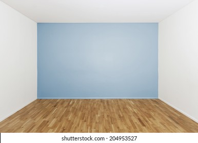 Boys Bedroom With No Furniture 