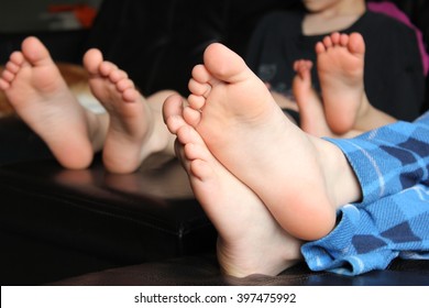 kid feet webshots