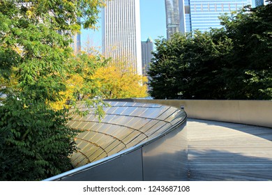 BP Pedestrian Bridge - Serpentine By Frank Gehry In Chicago, IL