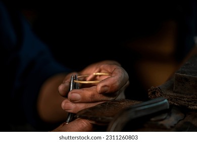 bracelet jewelry making process goldsmith - Powered by Shutterstock