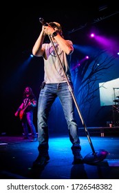 Brad Arnold Lead Singer From 3 Doors Down, Live At Manchester Academy UK, 5th November 2016 