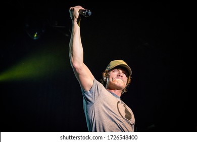 Brad Arnold Lead Singer From 3 Doors Down, Live At Manchester Academy UK, 5th November 2016 