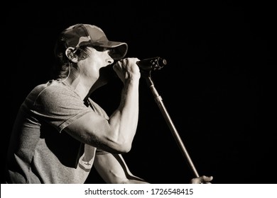 Brad Arnold Lead Singer From 3 Doors Down, Live At Manchester Academy UK, 5th November 2016 