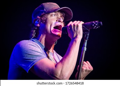 Brad Arnold Lead Singer From 3 Doors Down, Live At Manchester Academy UK, 5th November 2016 