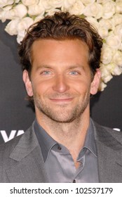 bradley cooper socked feet valentines day movie