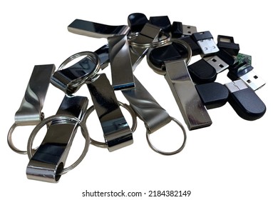 The brain of Flash drive is flash memory. Small size, suitable for portability can store a lot of information, isolated on a white background.no focus