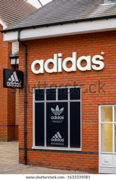 adidas outlet uk