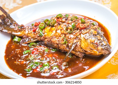 braised carp with chili and garlic, a popular chinese dish