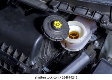 Brake Fluid Reservoir And Warning Cap