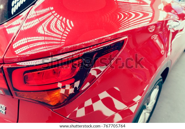 brake
lights on vehicles, note shallow depth of
field