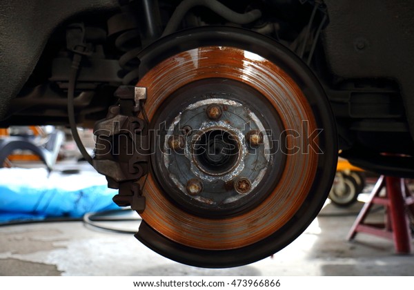 Braking system with disk\
open for repair