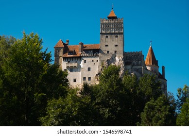 Bran Castle Dracula Castle Romania Transylvania Stock Photo 1546598741 ...