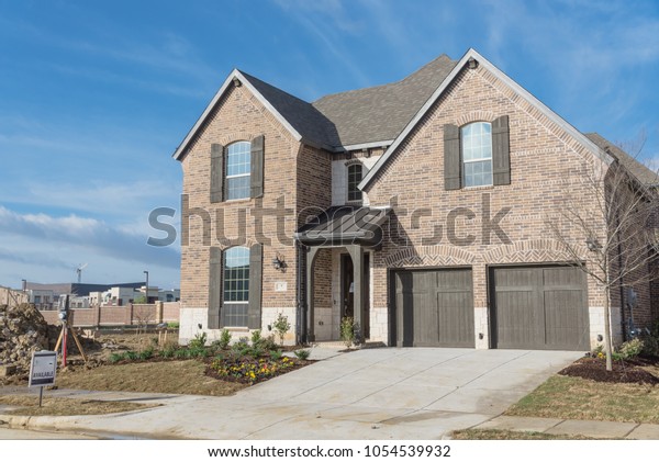 Brand New Two Story Residential House Stock Photo 1054539932 | Shutterstock