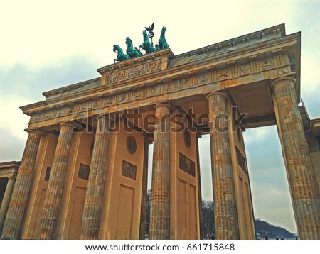 Partial view of Brandenburg Gate from bottom to top