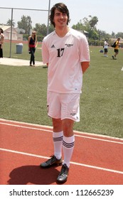 Brandon Routh At The Soccer For Survivors Celebrity Showcase Match. Beverly Hills High School, Beverly Hills, CA. 07-22-07