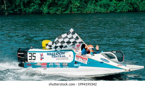 Branson, Missouri USA June 19 2021- Branson Grand Prix Of Missouri Powerboat Nationals Race Victory Lap