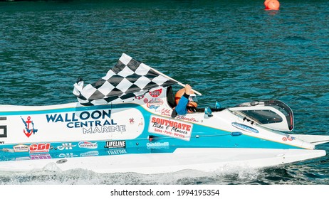 Branson, Missouri USA June 19 2021- Branson Grand Prix Of Missouri Powerboat Nationals Race Victory Lap