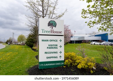 Brantford, On, Canada - May 8, 2021: TreeHouse Foods Canada Facility In Brantford, On, Canada. TreeHouse Foods, Inc. Is A Manufacturer And Distributor Of Private Label Packaged Foods And Beverages. 