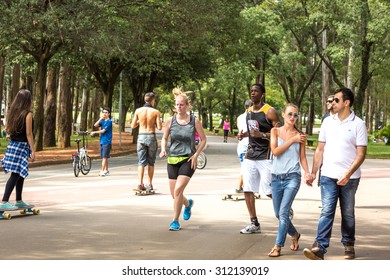 BRASILIA, BRAZIL - CIRCA JAN 2015: People Enjoy A Hot Day In Ibirapuera Park In Sao Paulo, Brazil.