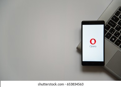 Opera Mini Hd Stock Images Shutterstock