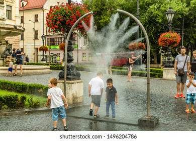 BRATISLAVA, SLOVAKIA - AUGUST 26, 2019:  Tourists Visiting Hviezdoslavovo Namestie In  Bratislava, Capital Of Slovakia