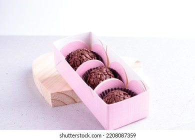 BRazilian Traditional Brigadeiro, Chocolate Truflle, Delicious