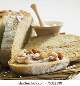 Bread With Lard And Scraps