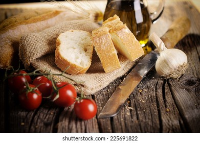 Bread With Olive Oil And Balsamic Vinegar Dip