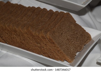 Bread in plate buffet table