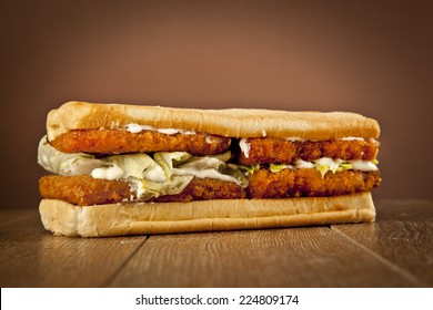 Breaded Fish Sandwich With Tartar Sauce