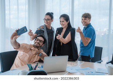 At Break Time To Relaxed Business  Team Take Photo Selfie Photo In Mini Heart Signal At Office Show By Happiness And Successful In Work.