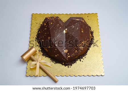 Breakable chocolate heart surprise gift