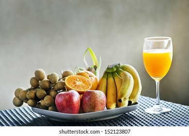 Breakfast 