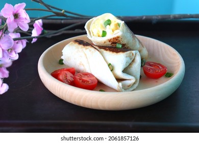 Breakfast in bed - egg burrito