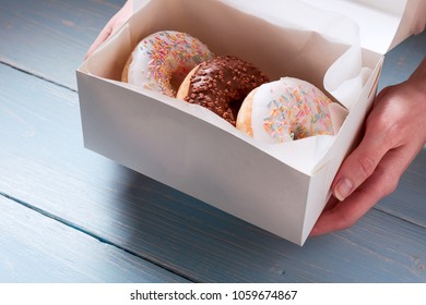 breakfast for friends, donuts in a box