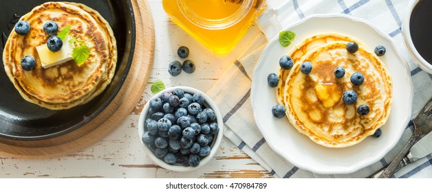 Breakfast - Pancakes With Blueberries