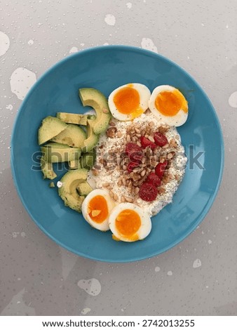 Breakfast player is ready to eat 