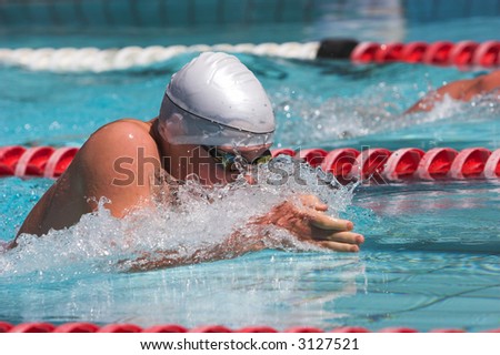 Breaststroke swimming in the national championchips gala