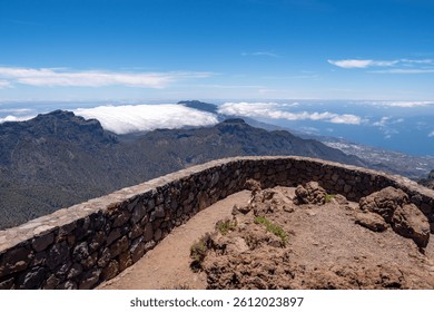 Breathtaking view over the viewing platform of the Roque de los muchachos and the island of La Palma