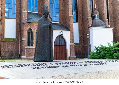 Breslau, Poland - 22.09.2022: Monument To Bolesław Kominek In Wrocław: 