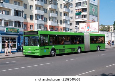 Brest, Belarus - July 21, 2015: Low Floor City Bus MAZ-105.465 At The Shevchenko Boulevard