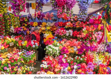 cheap plastic flowers