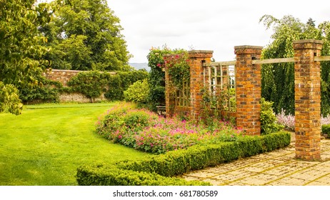 Garten Wand Stock Photos Images Photography Shutterstock