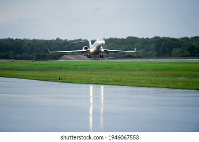 Bricy, France - 14 Mars 2021 : Landing Of A Private Jet Bombardier Global Express On The Runway Of An Airport