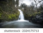 Bridal Veil Falls in Oregon exposing green mossy beauty of natural Pacific Northwest